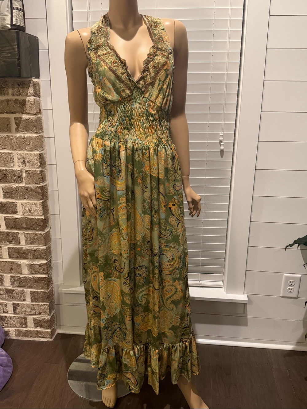 MM Collections Women’s One Size NWT Smocked Halter Maxi Dress in Green Paisley